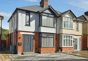 3 bedroom house for sale - Medina Avenue, Newport, Isle of Wight, PO30