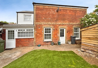 3 bedroom house for sale - Clifford Street, Newport, Isle of Wight, PO30