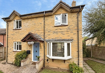 3 bedroom house for sale - Hornbeam Close, Newport, Isle of Wight, PO30