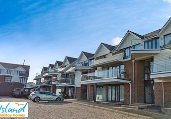 2 bedroom apartment to rent - Medina Breeze Walk, Binfield, Newport, PO30