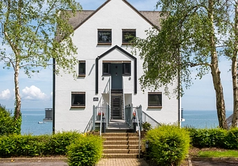 2 bedroom apartment to rent - Seaview Bay, Pier Road, Seaview, PO34