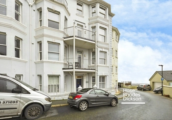 2 bedroom apartment to rent - Hambrough Road, Ventnor, PO38